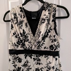 Woman's size Medium JTB shirt. Black and off White.